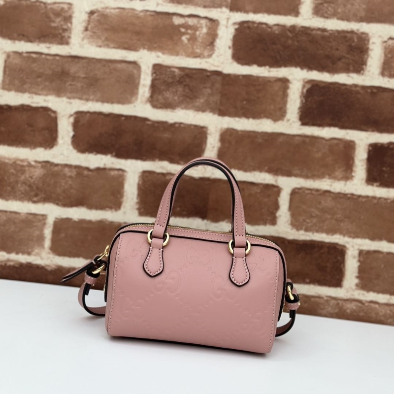 G*u*i speedy bags